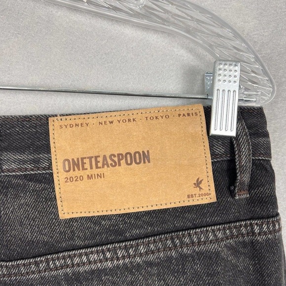 One Teaspoon Denim Skirt Size 30 Black 2020 Mini Distressed Raw Hem - Picture 11 of 12